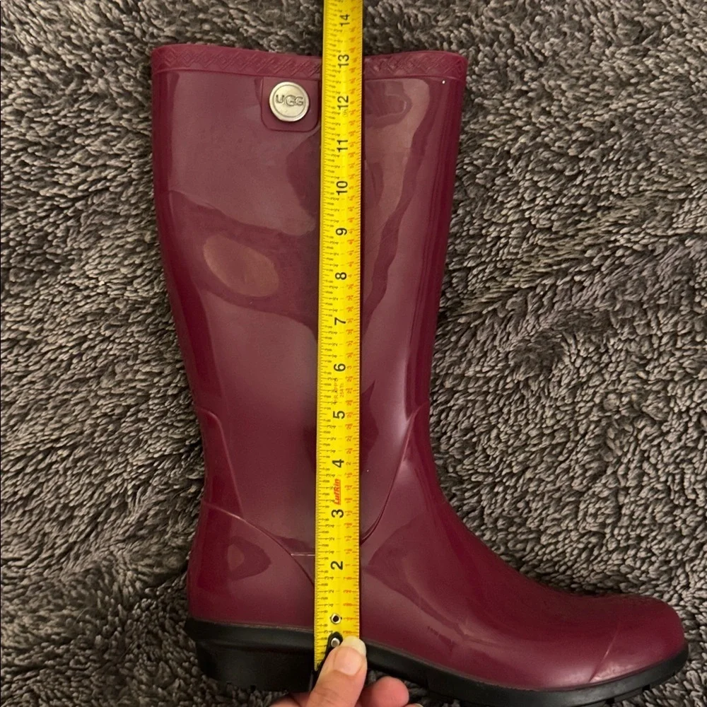 UGG Women's Shayne Rain Boots Size 8